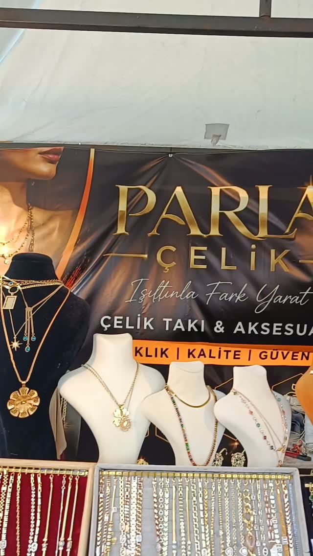 Parla Çelik Stant Kolye Vitrini